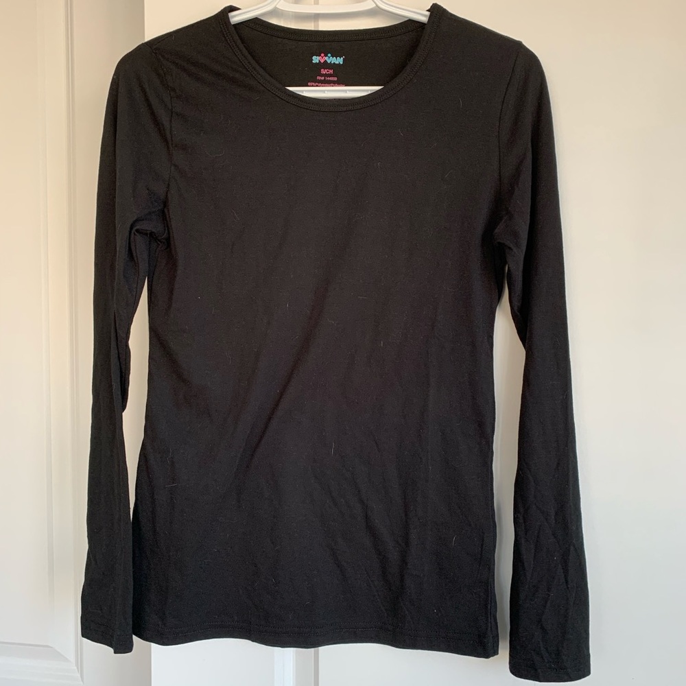 Athletic tops